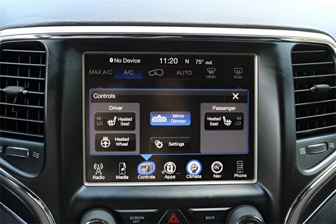 Used 2015 Jeep Grand Cherokee Limited w/ Trailer Tow Group IV image 23