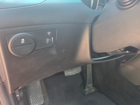 Used 2013 Hyundai Genesis 2.0T image 17