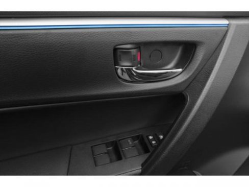 Used 2015 Toyota Corolla S image 20