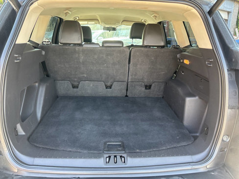Used 2017 Ford Escape SE w/ SE Leather Comfort Package image 14