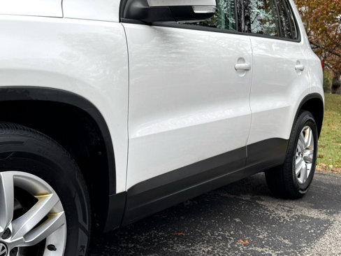 Used 2012 Volkswagen Tiguan S image 18