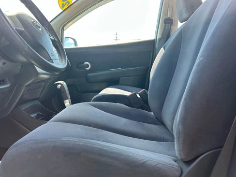 Used 2009 Nissan Versa 1.8 S w/ PWR Pkg image 9
