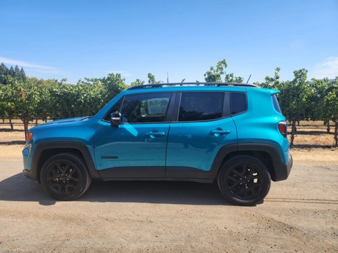 Used 2022 Jeep Renegade Altitude w/ Convenience Group image 7