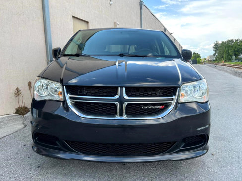 Used 2013 Dodge Grand Caravan SXT image 13