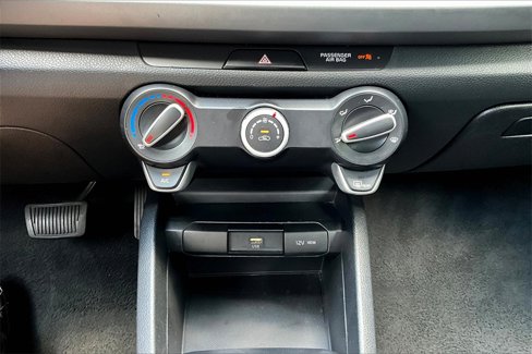 Used 2021 Kia Rio S image 15