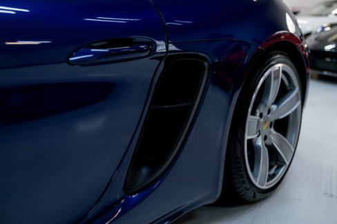 Used 2021 Porsche 718 Cayman GT4 image 30