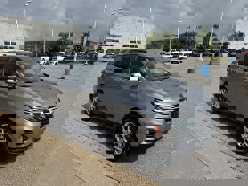 Certified 2023 Chevrolet Equinox LT image 3