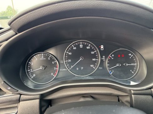 Used 2023 MAZDA MAZDA3 s image 21