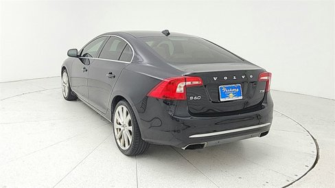 Used 2018 Volvo S60 T5 Inscription w/ Technology Package image 5