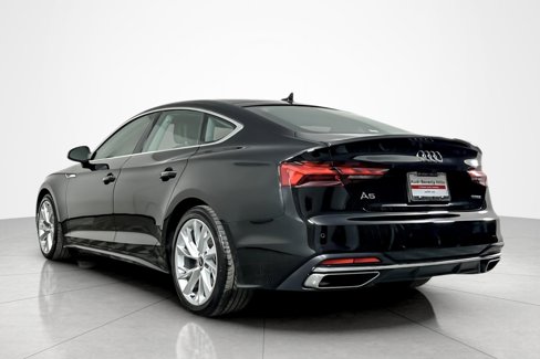 Used 2022 Audi A5 2.0T Premium image 3