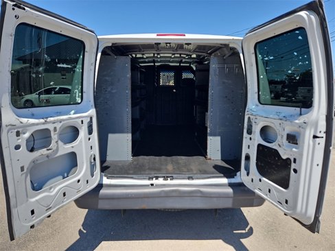 Used 2007 Ford E-150 and Econoline 150 image 14