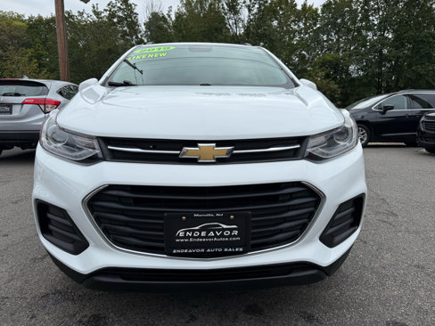 Used 2019 Chevrolet Trax LT w/ LT Convenience Package image 2