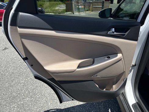 Used 2017 Hyundai Tucson SE Plus image 14