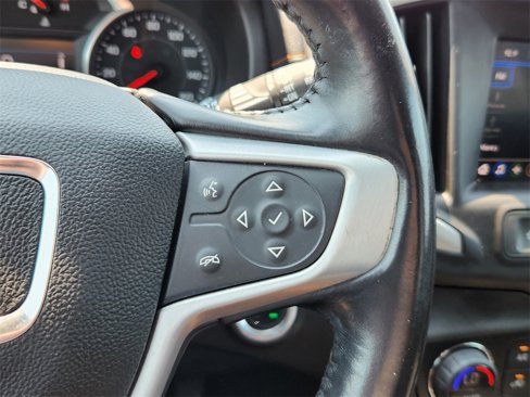 Used 2020 GMC Terrain SLE w/ Driver Convenience Package image 18