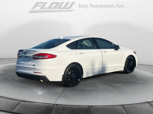 Used 2019 Ford Fusion SE w/ Equipment Group 151A image 8