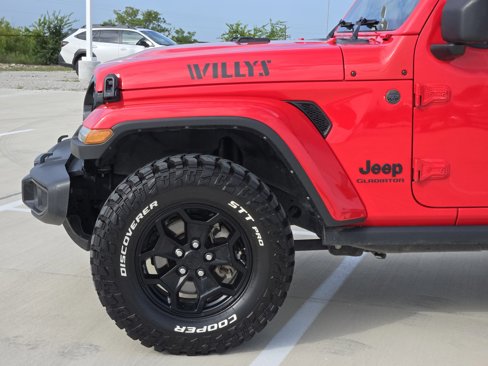 Used 2022 Jeep Gladiator Willys image 9