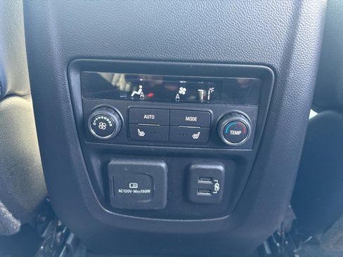 Used 2024 Buick Enclave Premium image 21