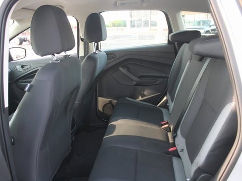 Used 2015 Ford Escape S image 9