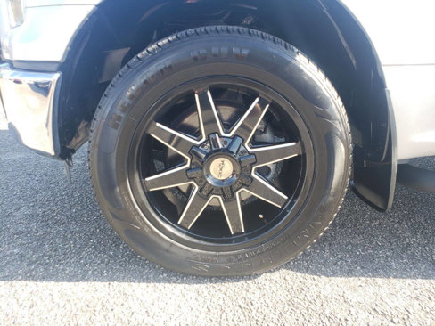 Used 2016 Ford F150 XLT image 6