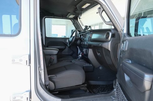 Used 2018 Jeep Wrangler Unlimited Sport S image 16
