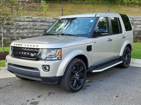 Used 2015 Land Rover LR4 HSE image 1