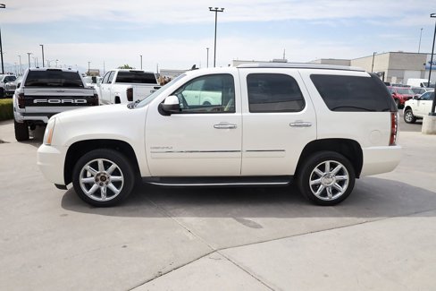 Used 2011 GMC Yukon Denali image 3
