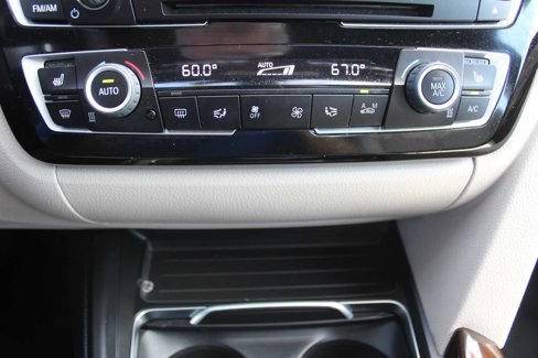 Used 2018 BMW 330i xDrive Sedan w/ Premium Package image 39
