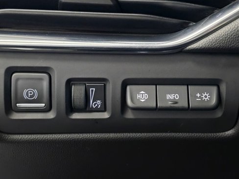 Used 2023 Cadillac XT4 Sport image 38