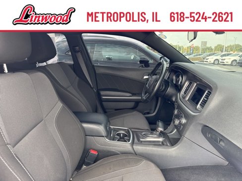 Used 2022 Dodge Charger SXT image 8