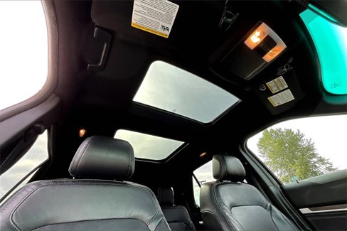 Used 2016 Ford Explorer Limited image 17