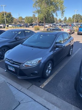Used 2014 Ford Focus SE image 1