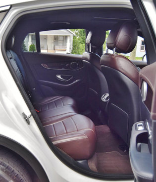 Used 2018 Mercedes-Benz GLC 300 4MATIC Coupe w/ Multimedia Package image 38