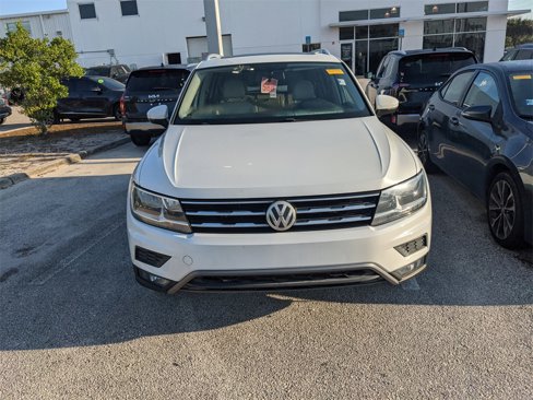 Used 2018 Volkswagen Tiguan SE image 3