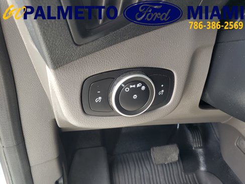 Used 2020 Ford Transit Connect XL image 17