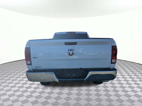 Used 2024 RAM 1500 Classic SLT image 4