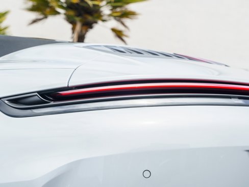 Used 2025 Porsche 911 Carrera image 17