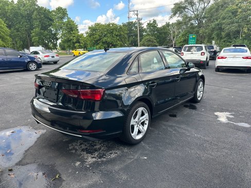 Used 2018 Audi A3 2.0T Premium image 7