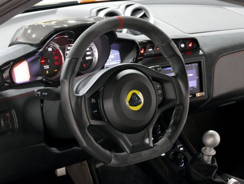 Used 2021 Lotus Evora image 35
