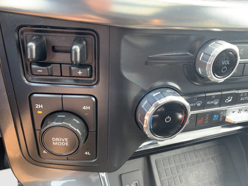 Used 2022 Ford F150 Lariat w/ Equipment Group 502A High image 18