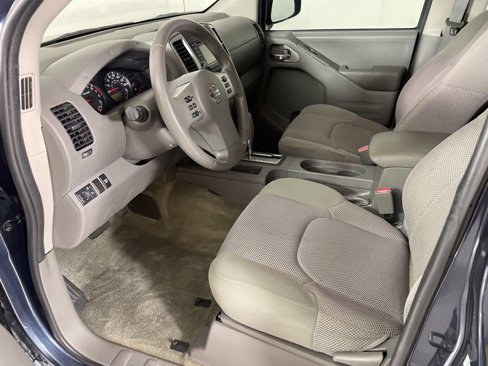 Used 2017 Nissan Frontier SV image 17