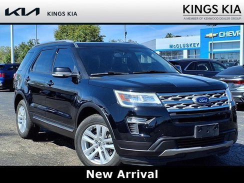 Used 2018 Ford Explorer XLT w/ Equipment Group 202A image 1