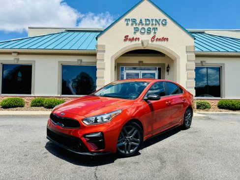 Used 2021 Kia Forte GT-Line image 2