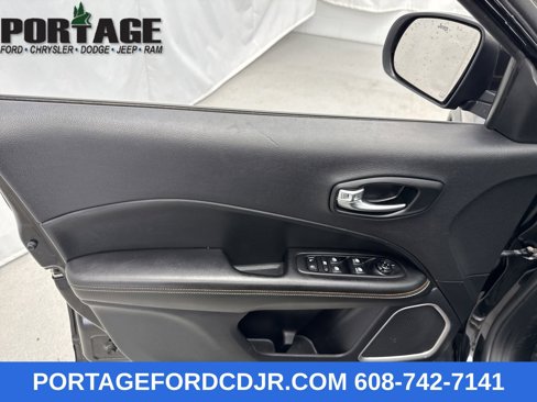 Used 2021 Jeep Compass Latitude w/ Convenience Group image 13