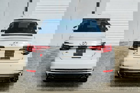 Used 2018 Audi S4 Premium Plus w/ Navigation Package image 9