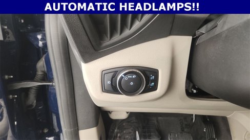Used 2016 Ford Transit Connect XLT image 19