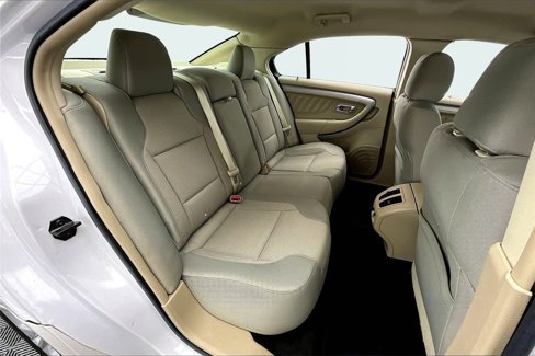 Used 2016 Ford Taurus SEL image 27