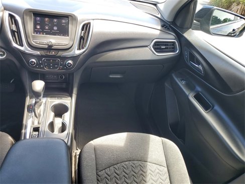 Used 2022 Chevrolet Equinox LT image 17