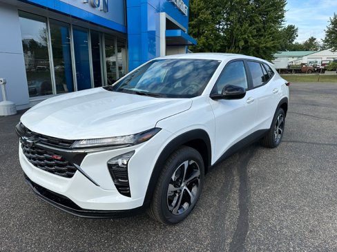 New 2025 Chevrolet Trax RS w/ Driver Confidence Package image 1