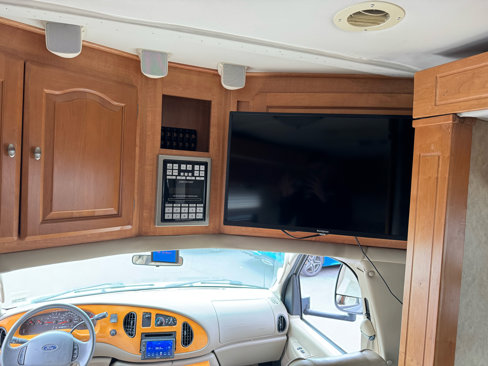 Used 2006 Ford E-450 and Econoline 450 image 31