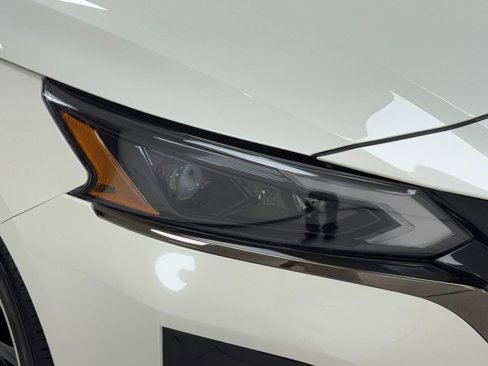 Used 2023 Nissan Altima 2.5 SR image 31